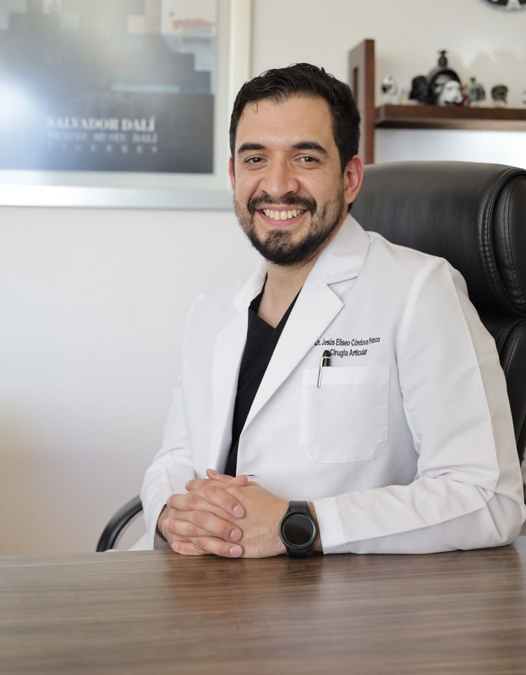 Dr. Jesús Eliseo Córdova Franco, ortopedista y traumatólogo en CDMX